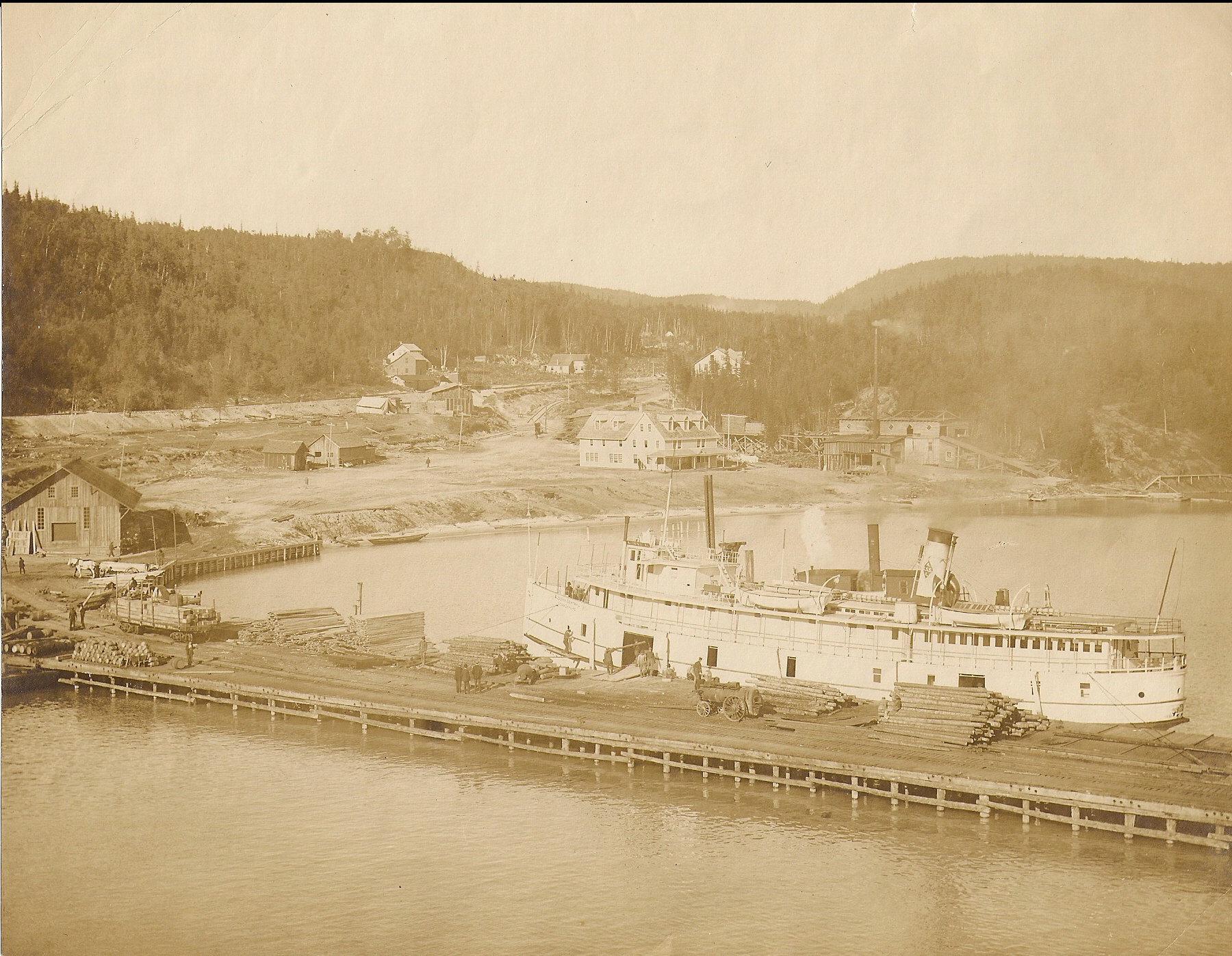Minnie M in Michipicoten Harbour 1908